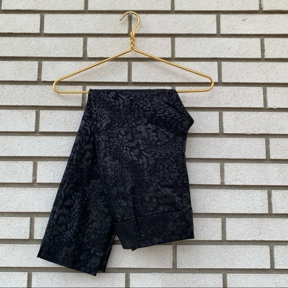 NIC+ZOE Embossed Wonderstretch Pant - Picture 6 of 9